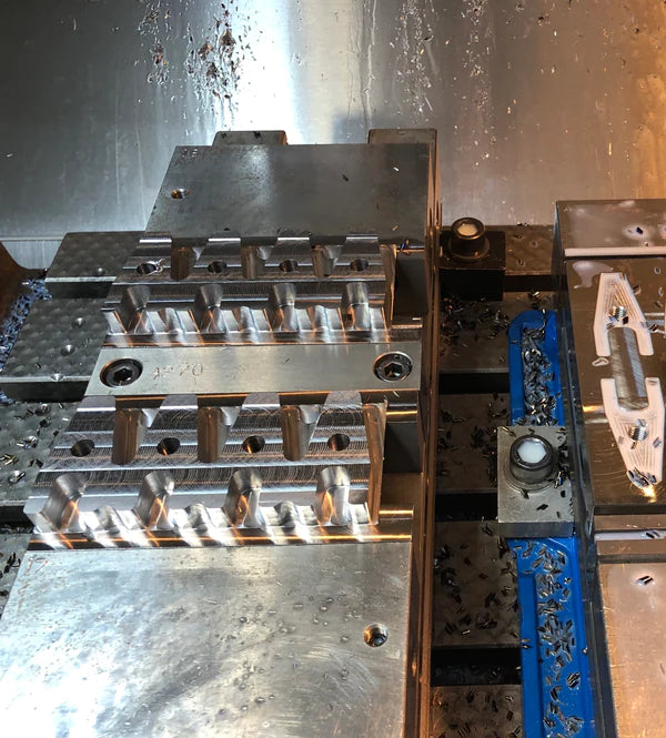 RCD 6.7L Power Stroke Billet Injector Hold Down Fork Kit