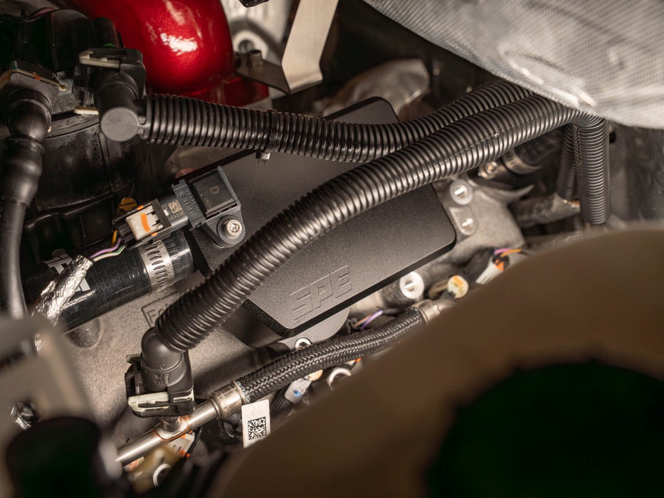 SPE Motorsport 2025+ 6.7L Powerstroke Recirculating CCV.