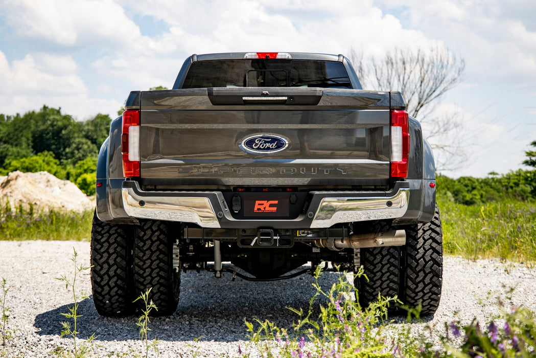 4.5 Inch Inch Ford Suspension Lift Kit w/ V2 Shocks 17-20 F-350 4WD Diesel Dually Rough Country