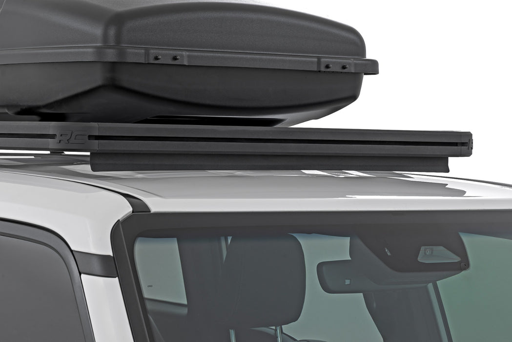 Roof Rack | Wind Deflector | Universal.