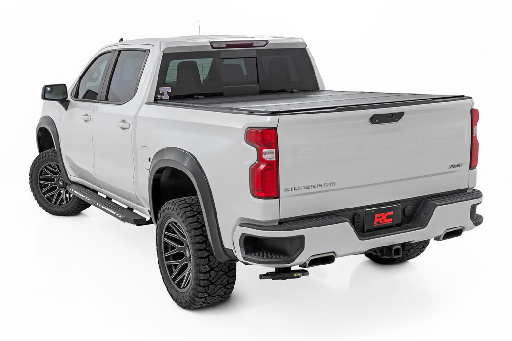 Rough Country AC2 Running Boards | Amber/White | Crew Cab | Chevy/GMC 1500/2500HD/3500HD (19-26)