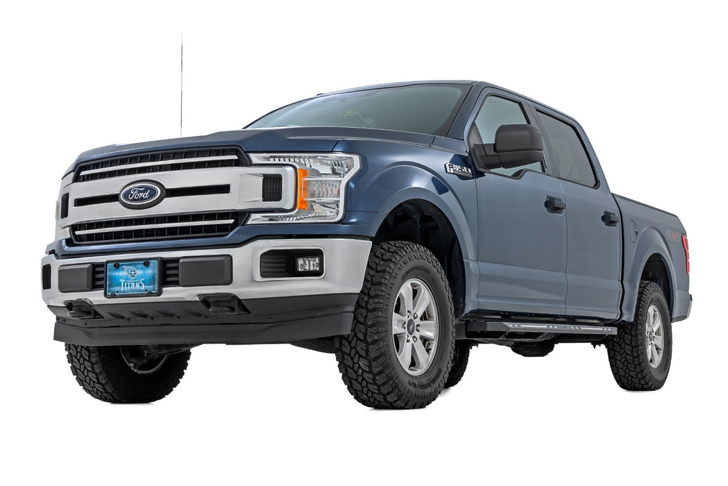 Rough Country AC2 Running Boards | Amber/White | Crew Cab | Ford F-150/Lightning/F-250/F-350/Raptor (15-26)