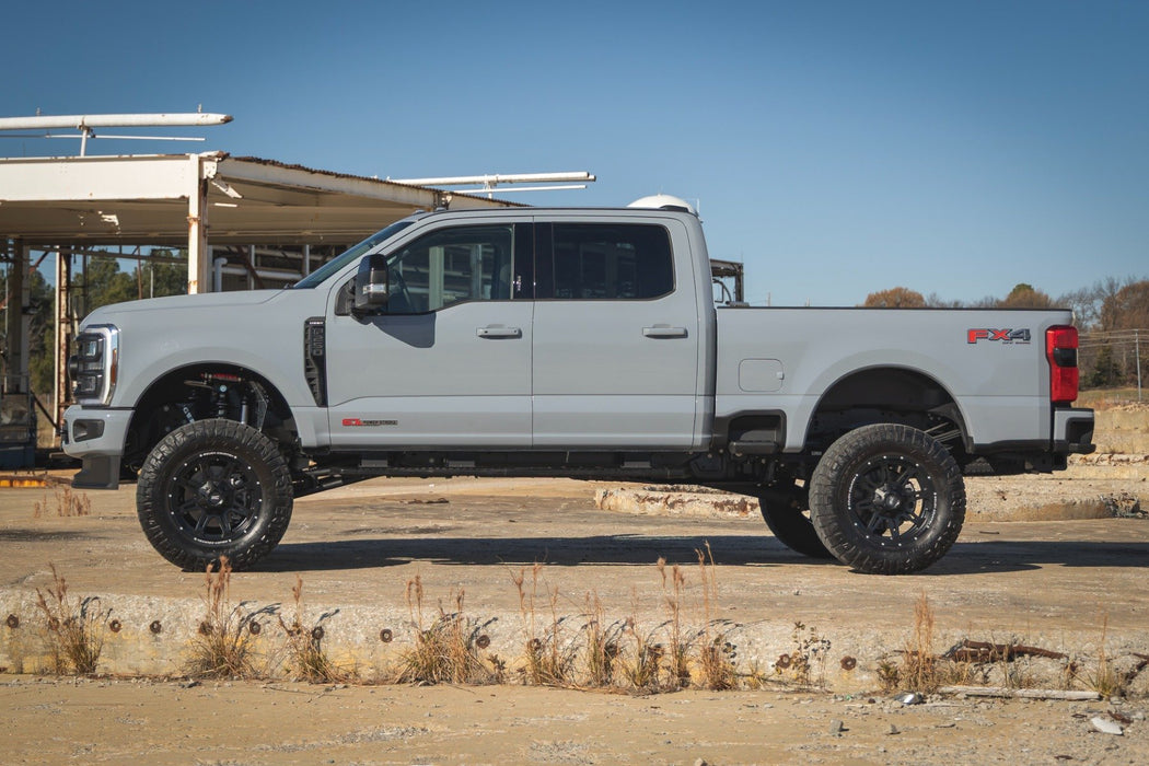 Rough Country 6 Inch Coilover Conversion Lift Kit | Radius Arm | Ford F-250/F-350 Super Duty 4WD (2023-2025)