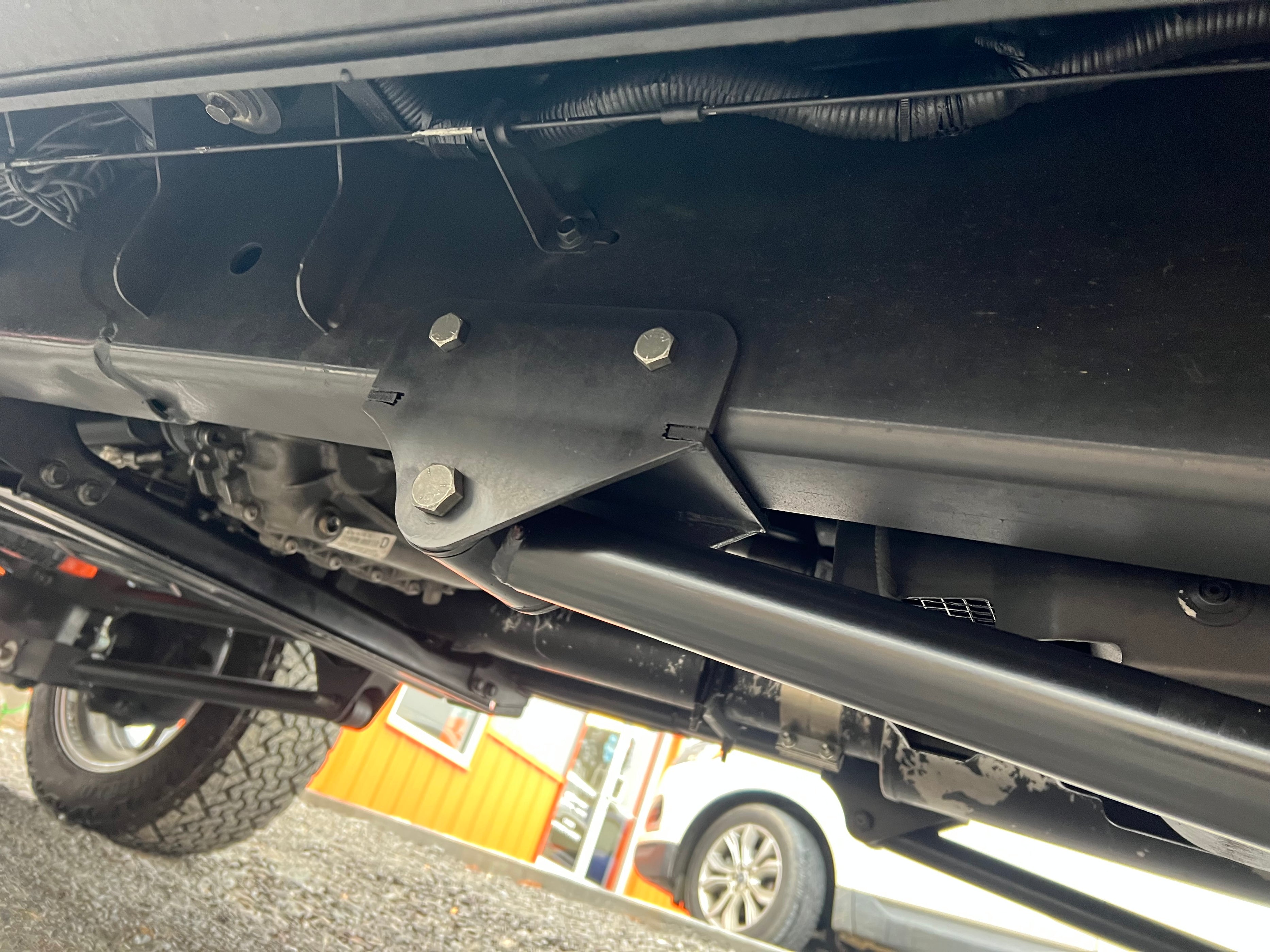 20112016 FORD SUPER DUTY F250/F350 TRACTION BARS — Powerhouse Diesel